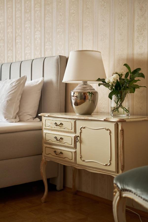 Boutique Palac Warmatowice Sienkiewiczowskie Legnica Ngoại thất bức ảnh