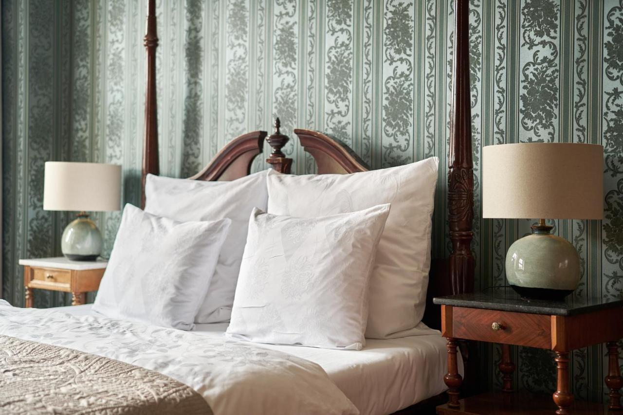 Boutique Palac Warmatowice Sienkiewiczowskie Legnica Ngoại thất bức ảnh