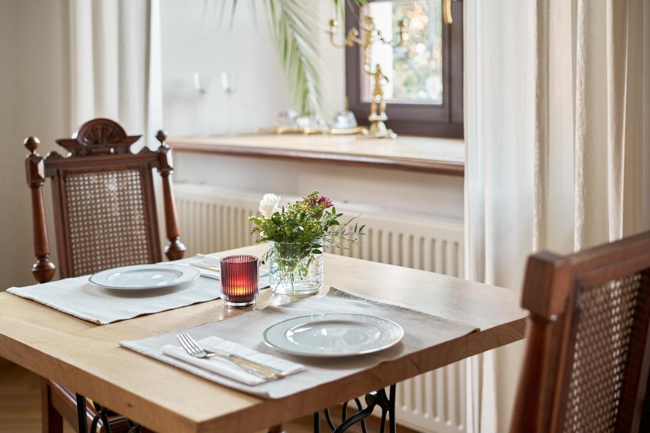 Boutique Palac Warmatowice Sienkiewiczowskie Legnica Ngoại thất bức ảnh