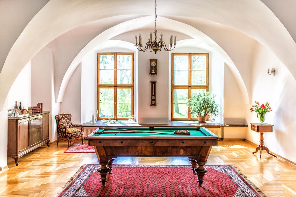 Boutique Palac Warmatowice Sienkiewiczowskie Legnica Ngoại thất bức ảnh